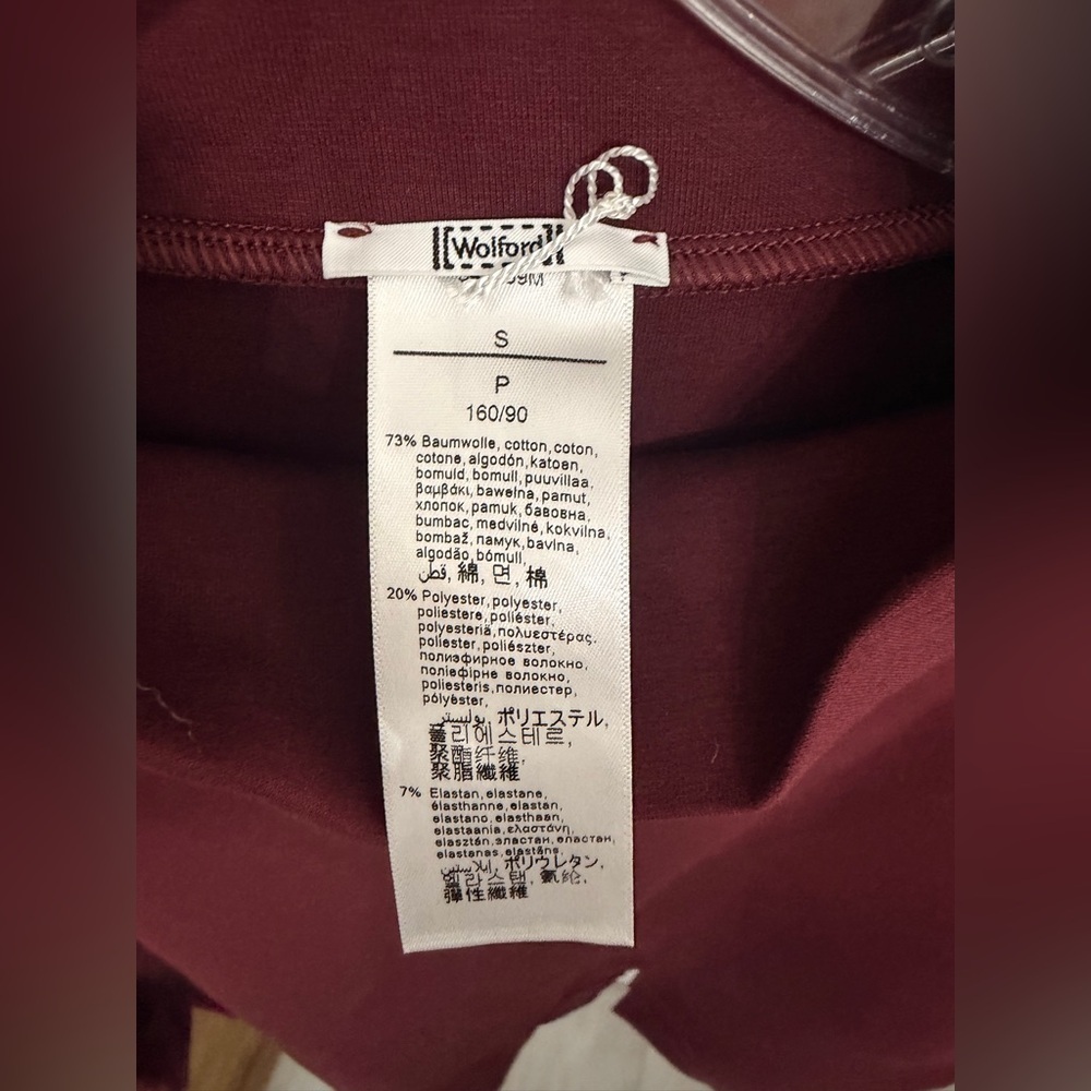 Wolford Oversized High Neck Burgundy Long Sleeve Sweater Size Small - Picture 5 of 7